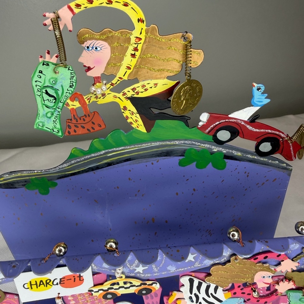 Fanciful Flights shop Til You Drop mail holder by Karen Rossi - Picture 3 of 6